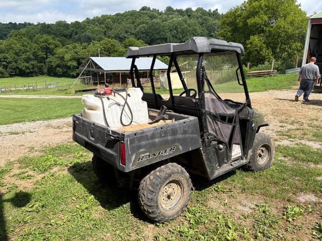 Image of Polaris Ranger 400 equipment image 2