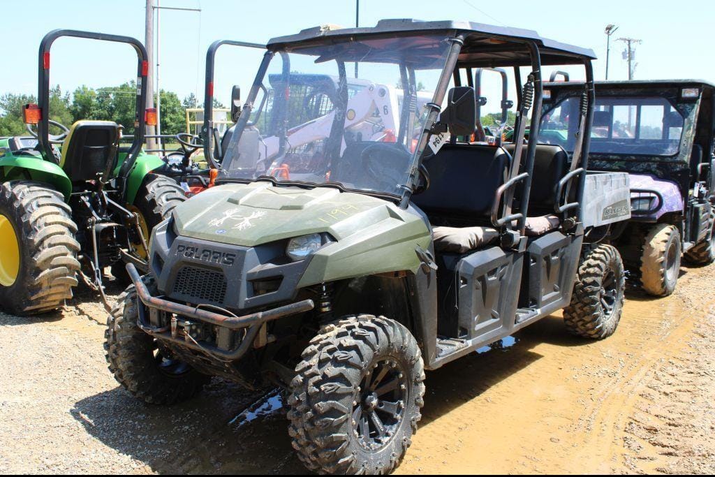 Polaris Ranger Crew Equipment Image0
