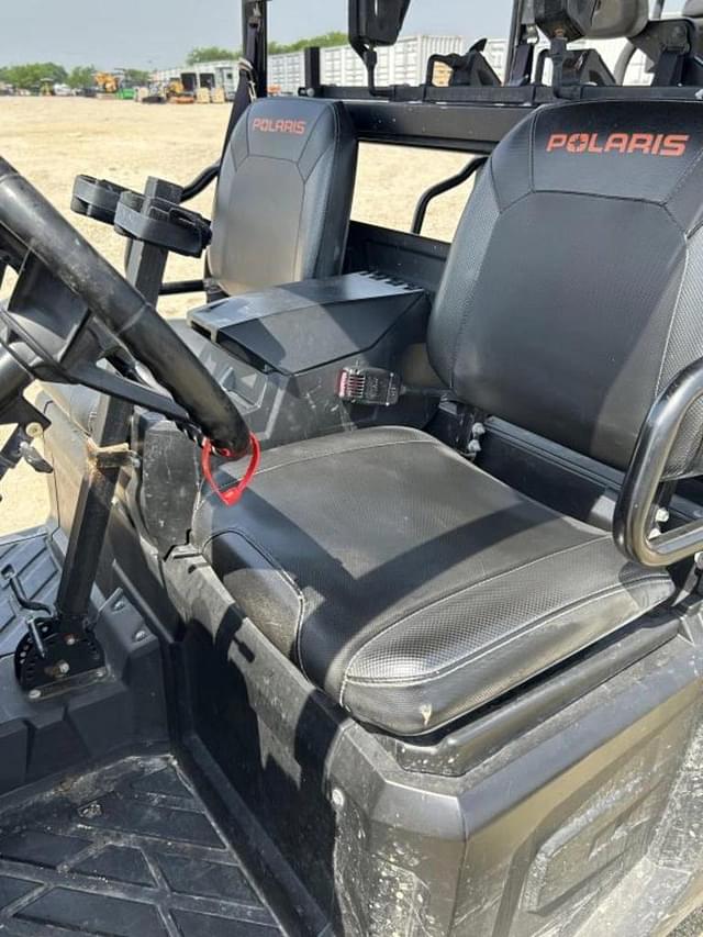 Image of Polaris Ranger Crew 900 EFI equipment image 2