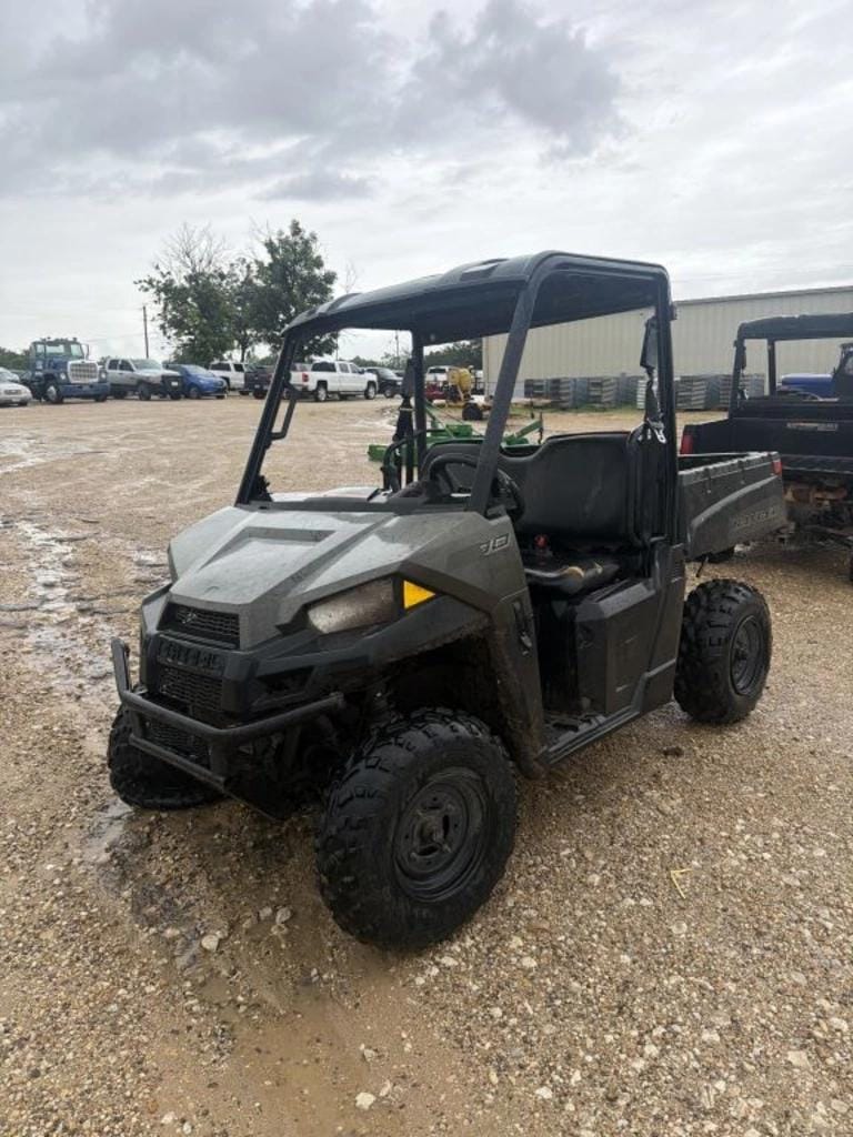 Polaris Ranger 500 Equipment Image0