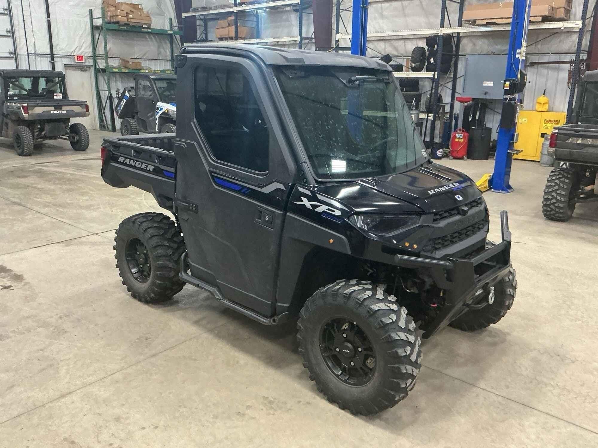 Polaris Ranger XP 1000 Northstar Ultimate Equipment Image0