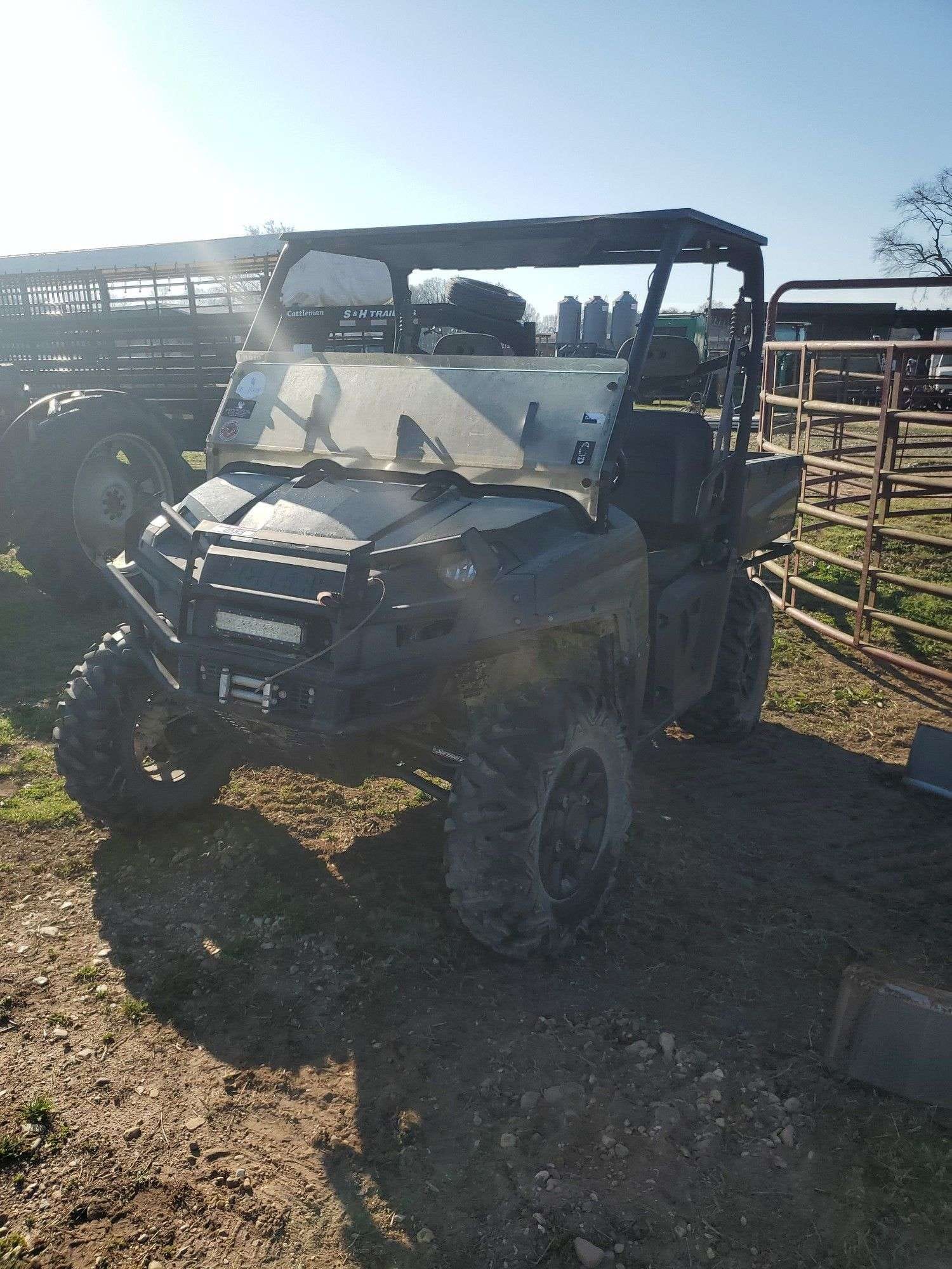 2011 Polaris Ranger 800 EFI Equipment Image0