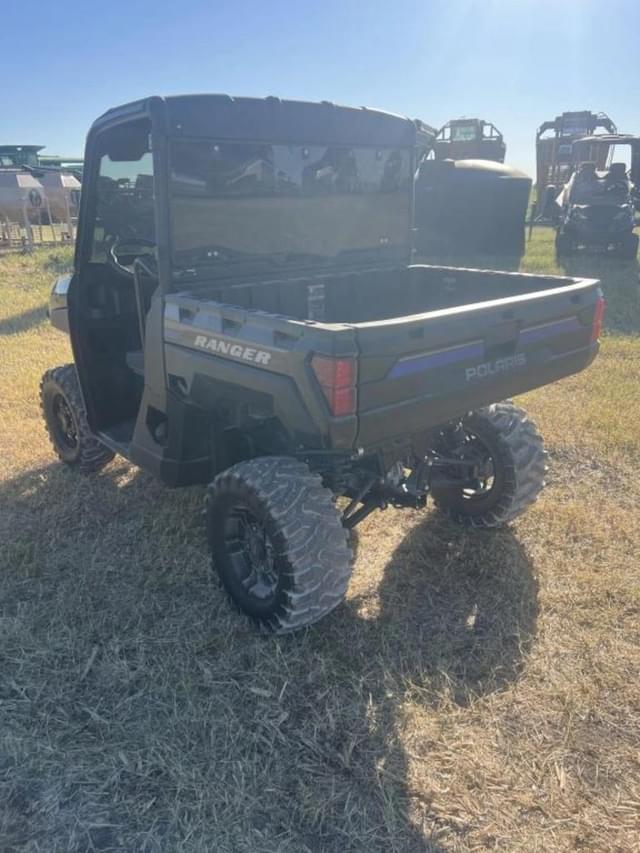 Image of Polaris Ranger 1000 XP equipment image 2