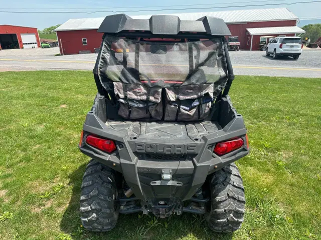 Image of Polaris RZR 570 equipment image 2