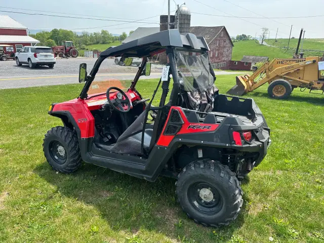 Image of Polaris RZR 570 equipment image 3