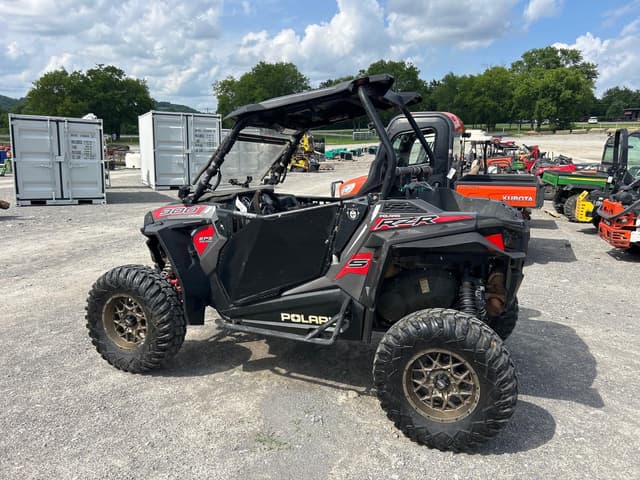Image of Polaris RZR 900 equipment image 1
