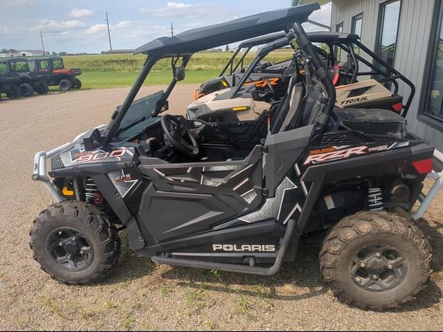 Image of Polaris RZR 900 EPS equipment image 4