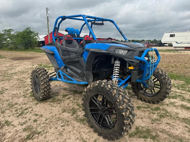 Image of Polaris RZR XP 1000 equipment image 2