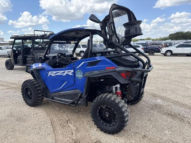 Image of Polaris RZR XP 1000 equipment image 2