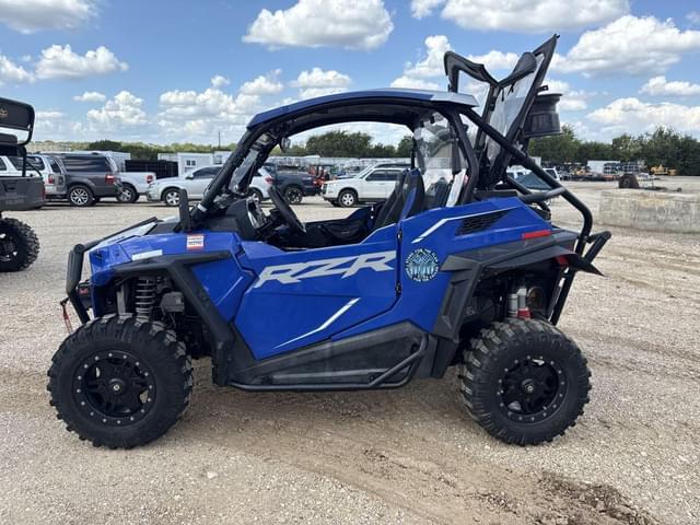 Image of Polaris RZR XP 1000 equipment image 1