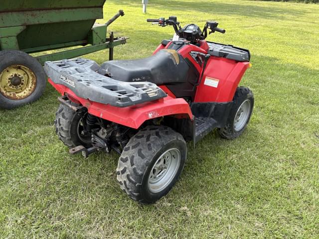 Image of Polaris Sportsman 300 equipment image 2