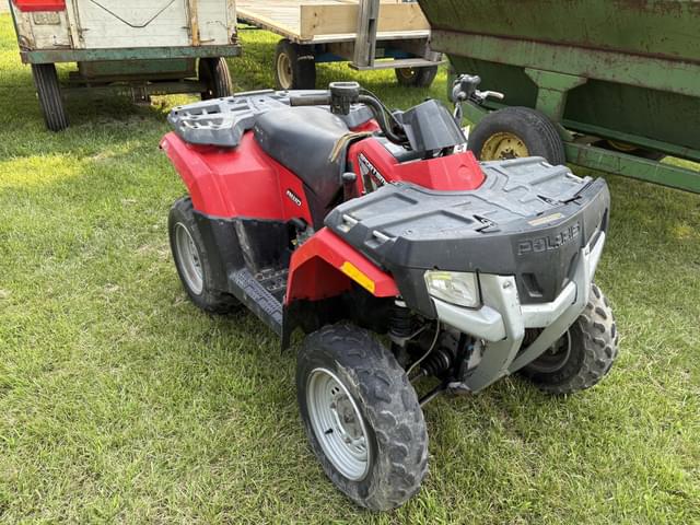 Image of Polaris Sportsman 300 equipment image 1