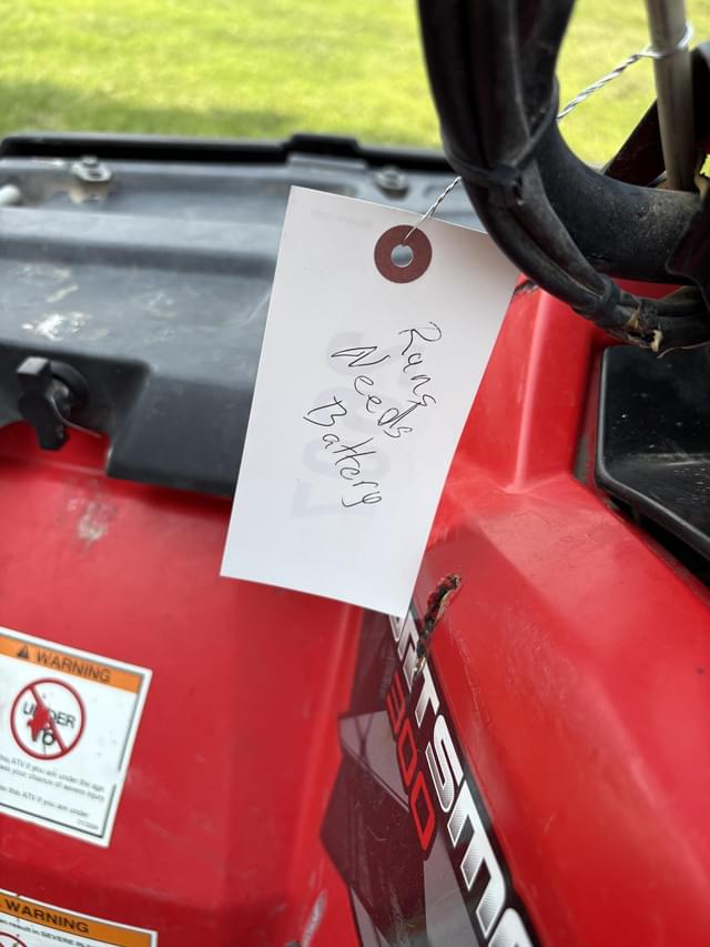 Image of Polaris Sportsman 300 equipment image 4