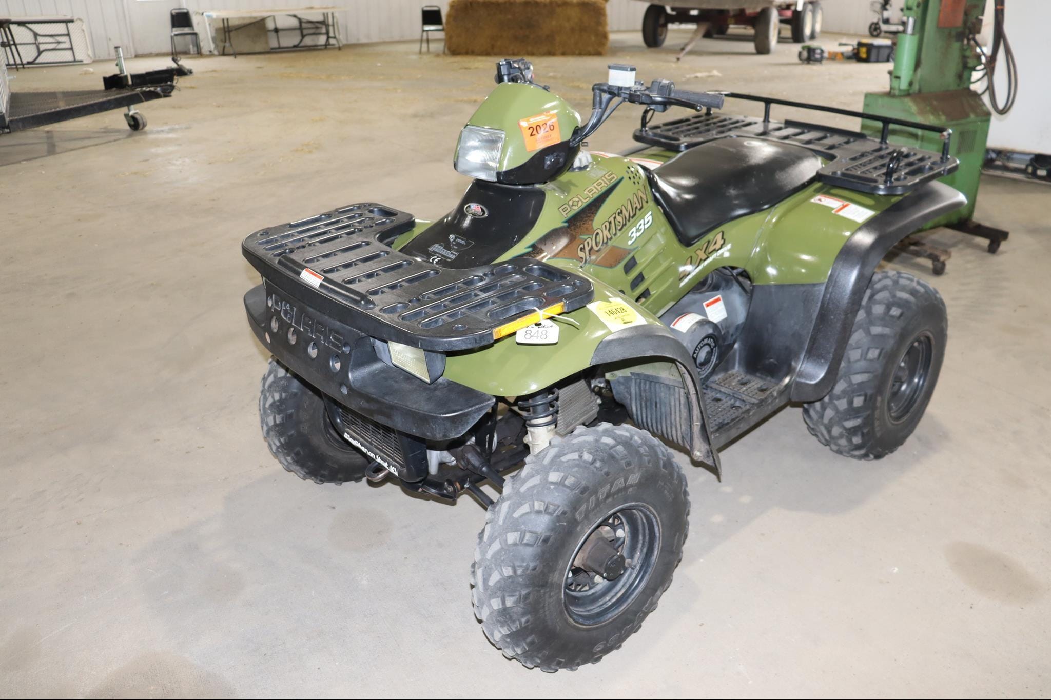 Polaris Sportsman 335 Equipment Image0
