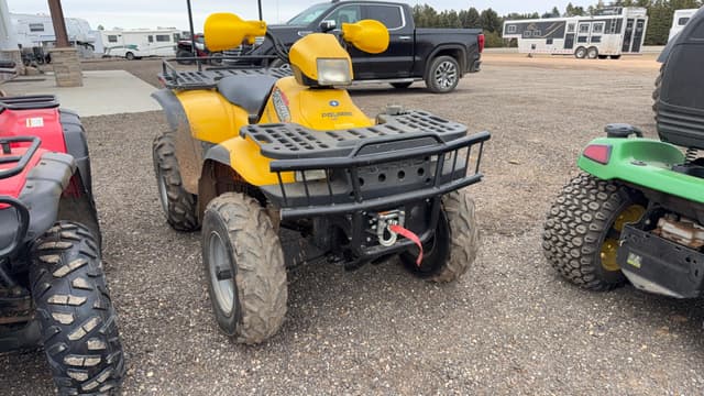 Image of Polaris Sportsman 400 equipment image 1