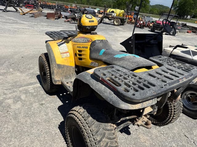 Image of Polaris Sportsman 400 equipment image 4