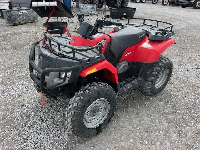 Polaris Sportsman 400 Equipment Image0