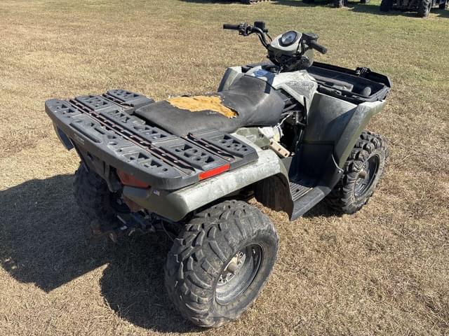Image of Polaris Sportsman 500 equipment image 2