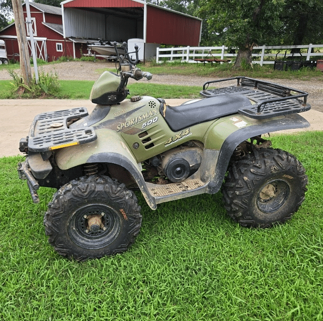 Image of Polaris Sportsman 500 equipment image 1