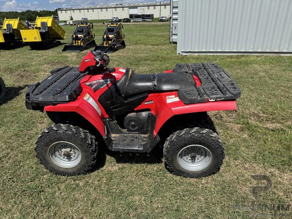 2002 Polaris 500 Equipment Image0