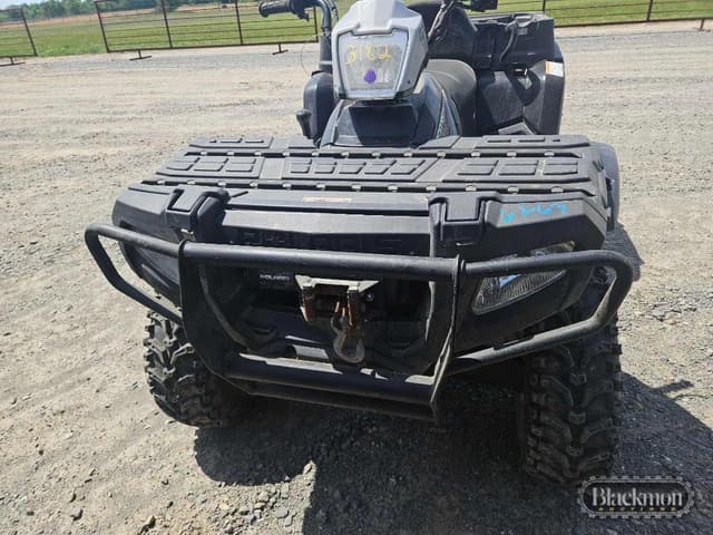 Image of Polaris Sportsman 500 equipment image 1