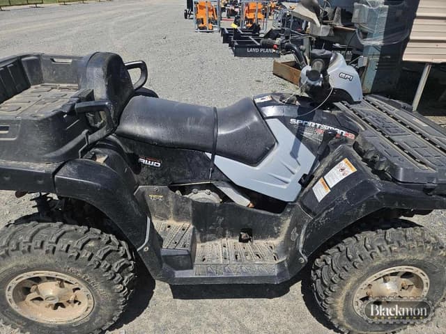 Image of Polaris Sportsman 500 equipment image 4