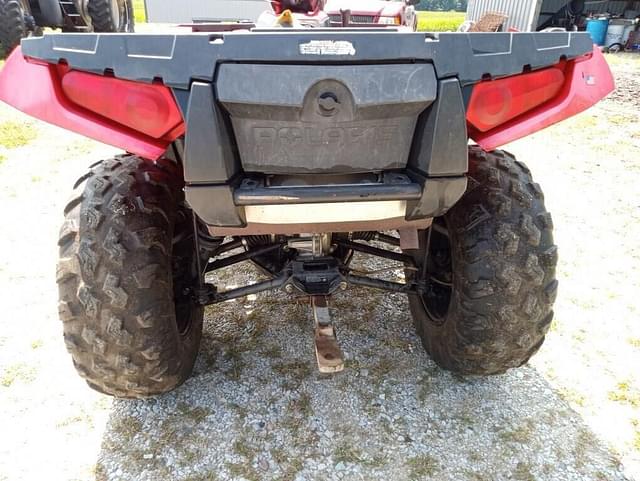 Image of Polaris Sportsman 550 equipment image 4