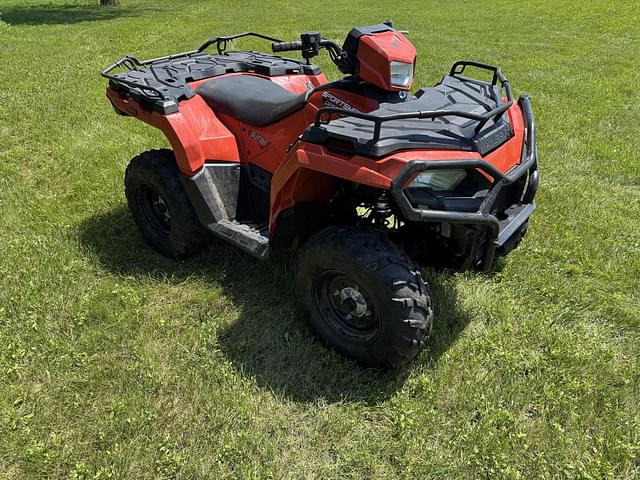Image of Polaris Sportsman Touring 570 EFI equipment image 1