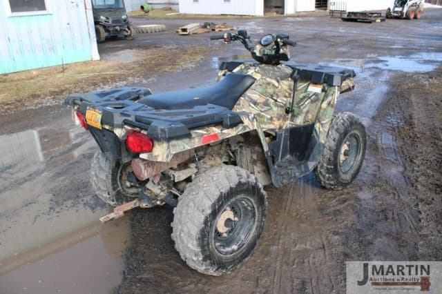 Image of Polaris Sportsman 570 equipment image 3