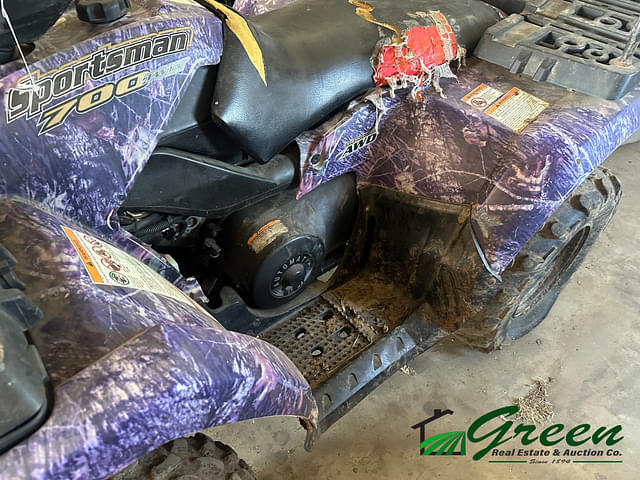 Image of Polaris Sportsman 700 equipment image 3