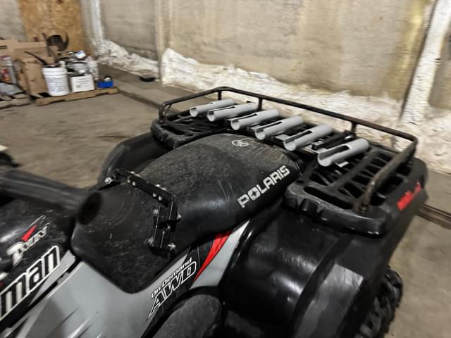 Image of Polaris Sportsman 700 equipment image 2