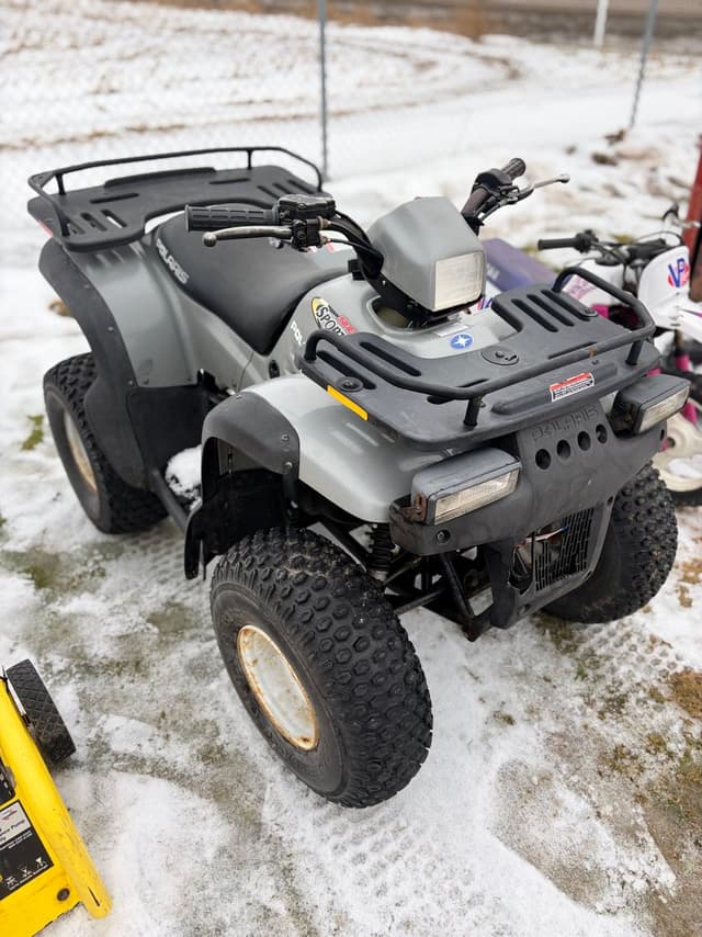 Image of Polaris Sportsman equipment image 1