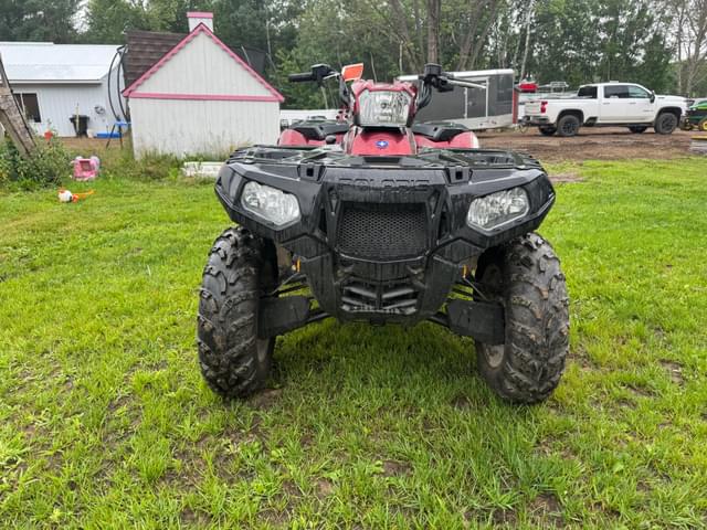 Image of Polaris Sportsman 850 equipment image 2