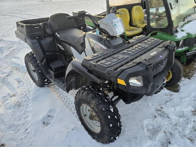 Image of Polaris Sportsman 800 equipment image 1