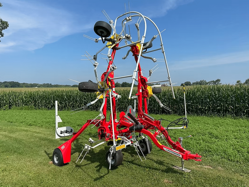 Image of Pottinger HIT 6.80T Image 0