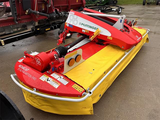 Image of Pottinger Novacat 351 Alpha Motion Pro equipment image 2