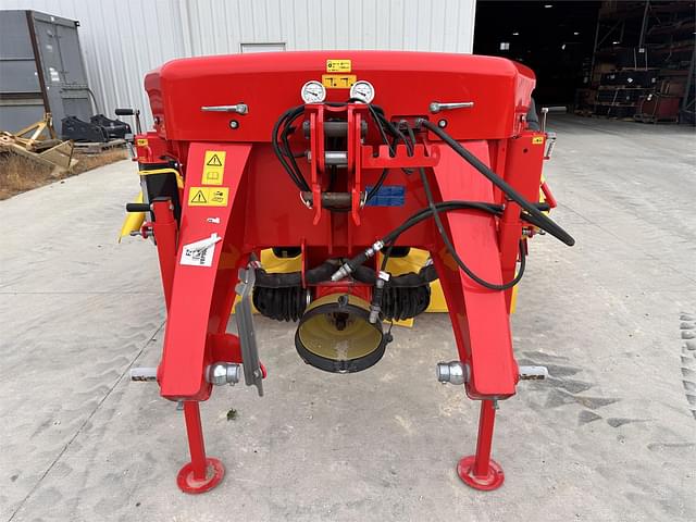 Image of Pottinger Novacat S12 equipment image 2