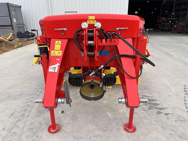 Image of Pottinger Novacat 351/S12 equipment image 2