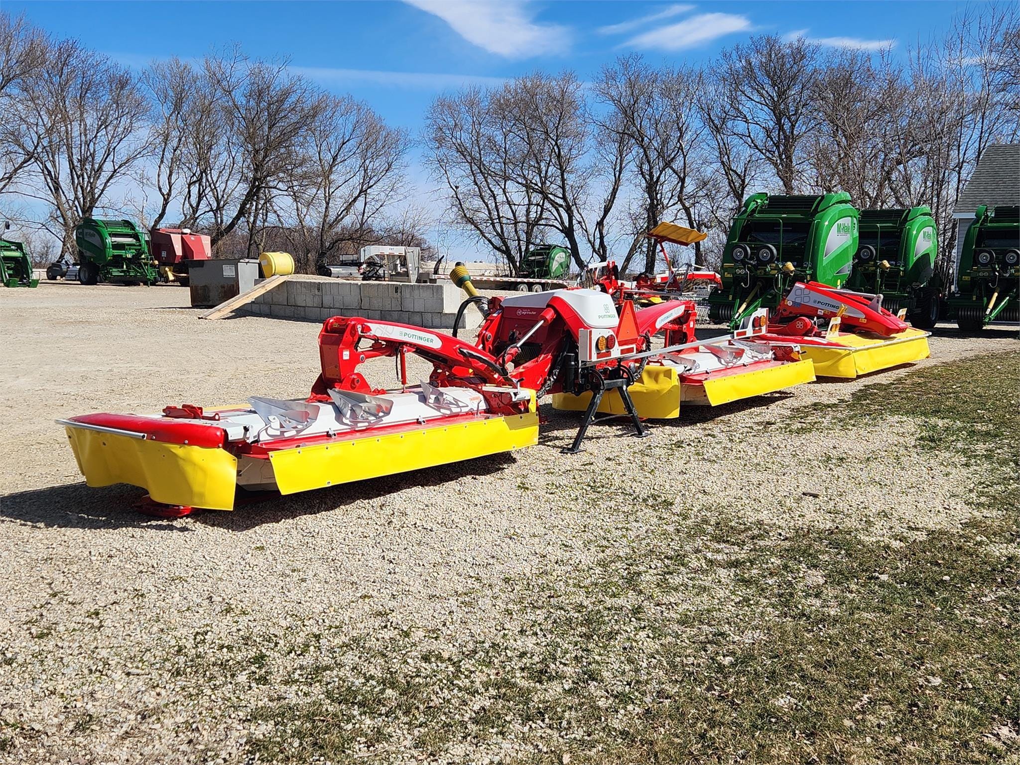 Pottinger Novacat V10000 RC Equipment Image0