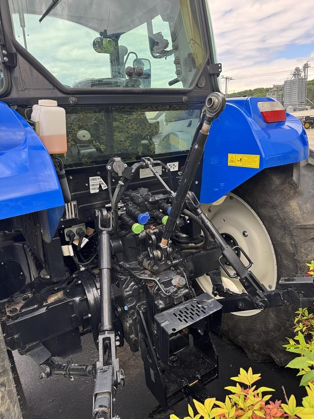 Image of New Holland PowerStar 120 equipment image 3