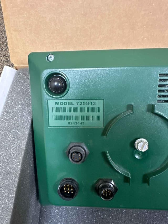 Image of Precision Planting 725843 equipment image 2