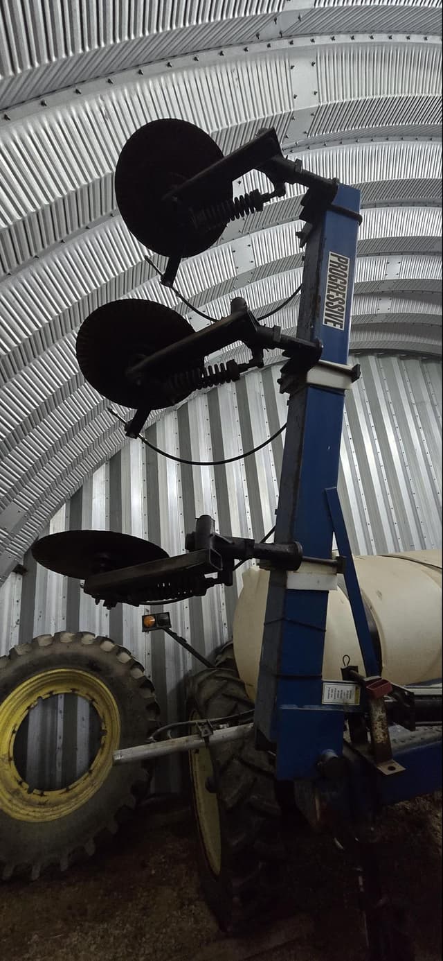 Image of Progressive 2400 equipment image 2