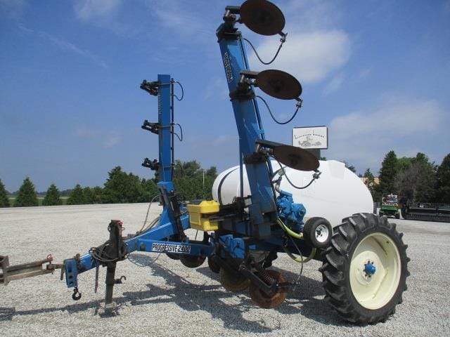 Main image Progressive 2400