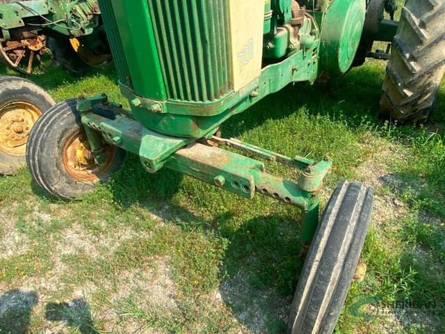 Image of John Deere 720 equipment image 1