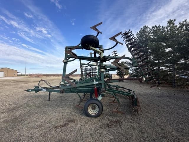 Image of Quinstar Fallow Master equipment image 3