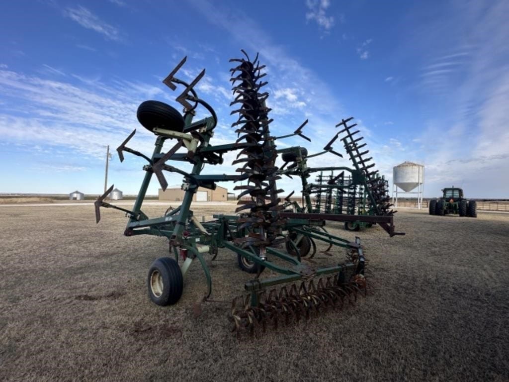 Quinstar Fallow Master Equipment Image0