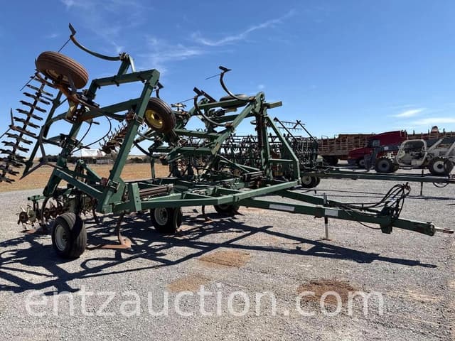 Image of Quinstar Fallow Master equipment image 2