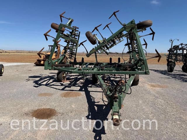 Image of Quinstar Fallow Master equipment image 1