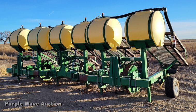 Rain-Flo 1600 Series II Equipment Image0