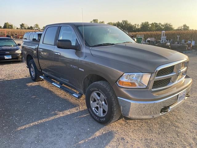 Image of Dodge Ram 1500 equipment image 1